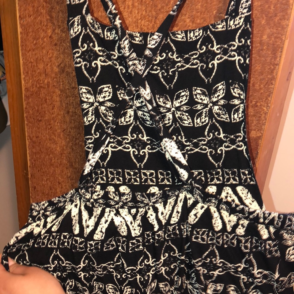 Romper - Picture 2 of 2
